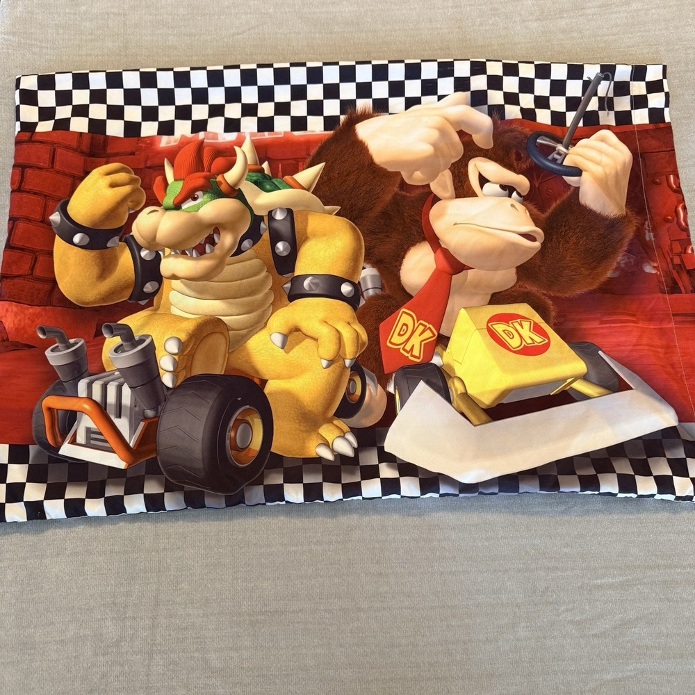 Nintendo Mario Kart Pillowcase Lot of 4 Mario Luigi Yoshi Bowser Donkey Kong - Picture 2 of 5